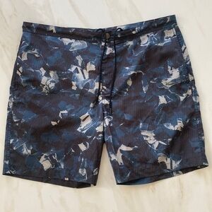 THEORY Mens swimming trunks XL